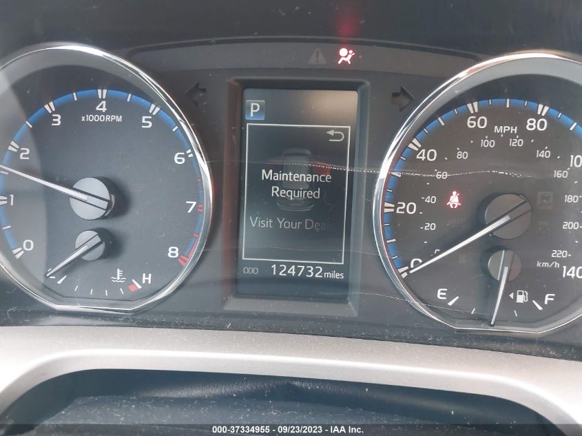 2016 TOYOTA RAV4 XLE - JTMWFREV3GJ067732
