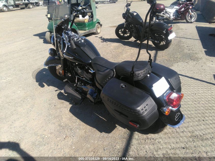 2020 HARLEY-DAVIDSON FLHCS 1HD1YBK14LB051135