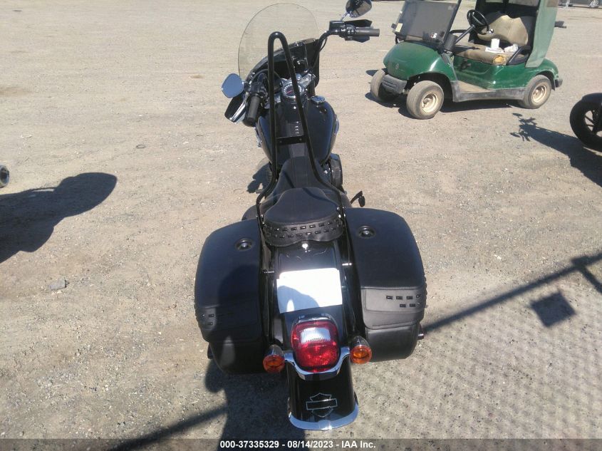 2020 HARLEY-DAVIDSON FLHCS 1HD1YBK14LB051135