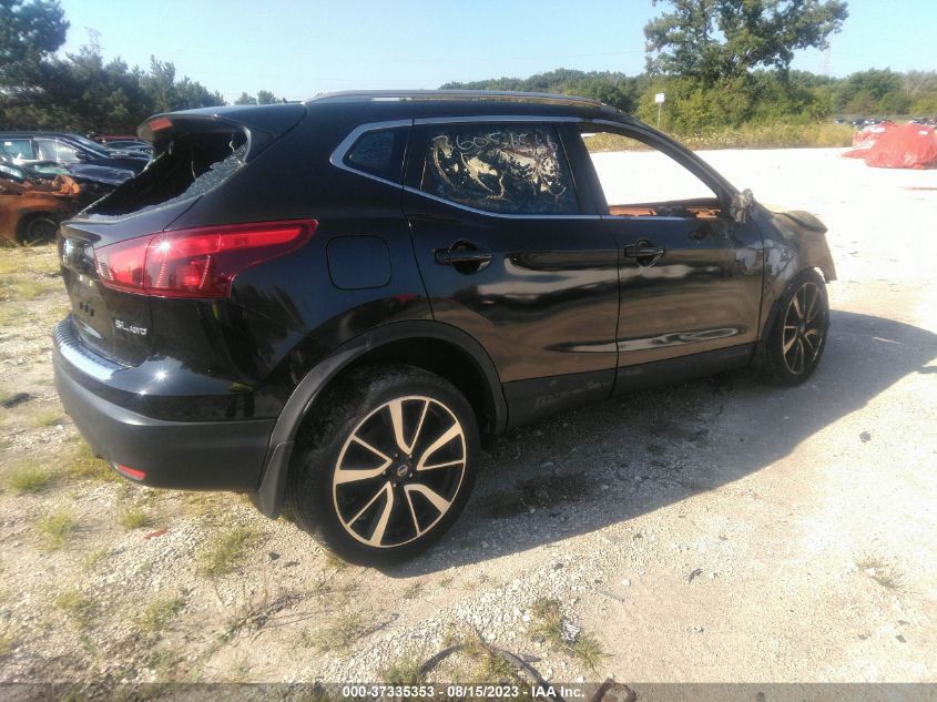 2017 NISSAN ROGUE SPORT SL - JN1BJ1CR9HW118968