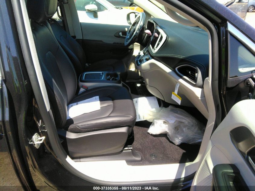 2023 CHRYSLER PACIFICA HYBRID TOURING L - 2C4RC1L70PR611871