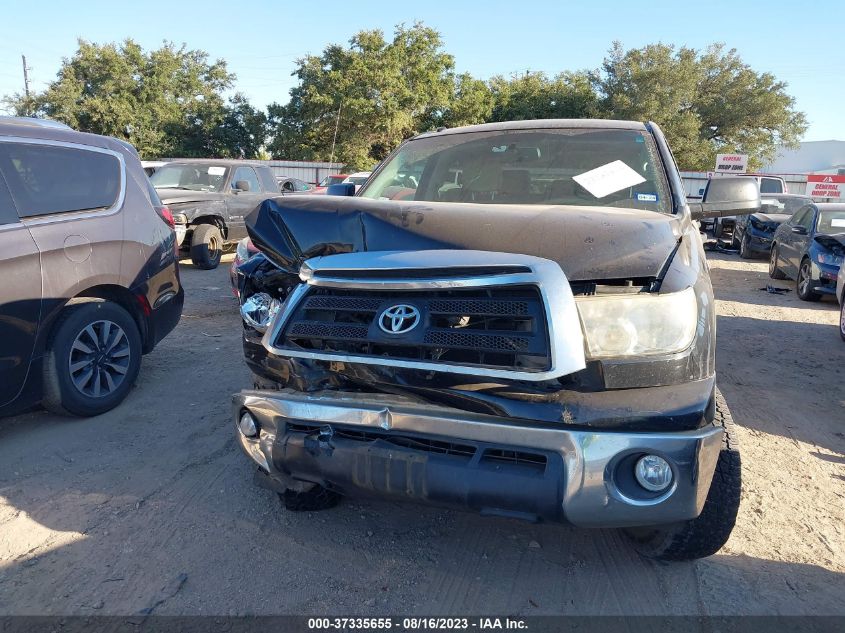 2013 TOYOTA TUNDRA 4WD TRUCK 5TFDW5F18DX287582