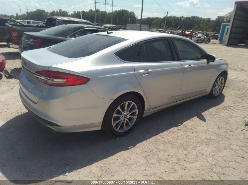 2017 FORD FUSION SE - 3FA6P0H7XHR150187