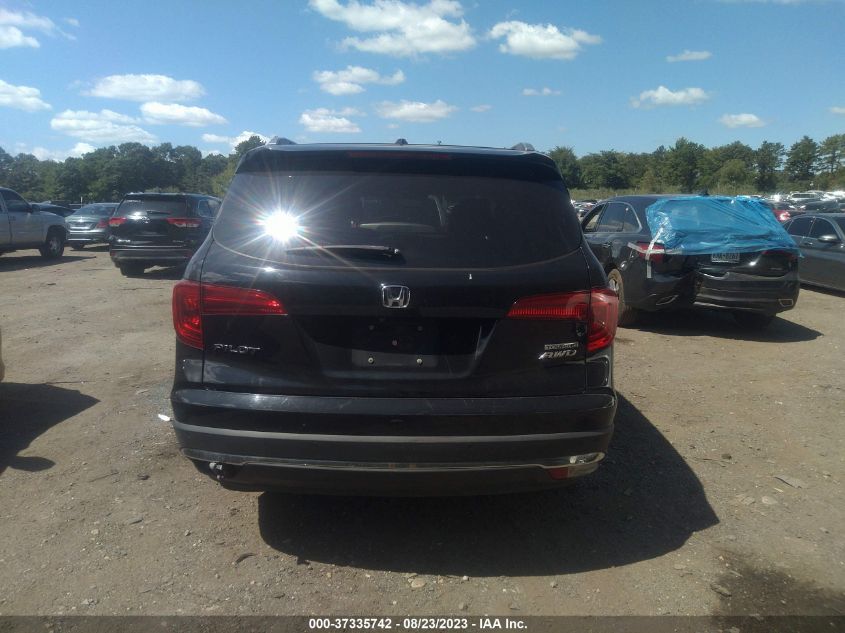 2017 HONDA PILOT TOURING - 5FNYF6H9XHB086650