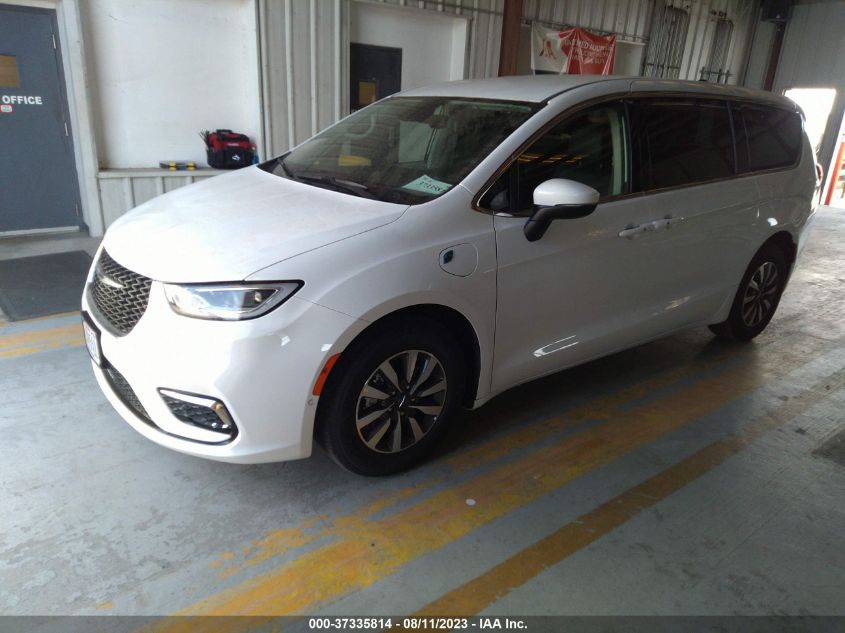 2023 CHRYSLER PACIFICA HYBRID TOURING L - 2C4RC1L73PR584231