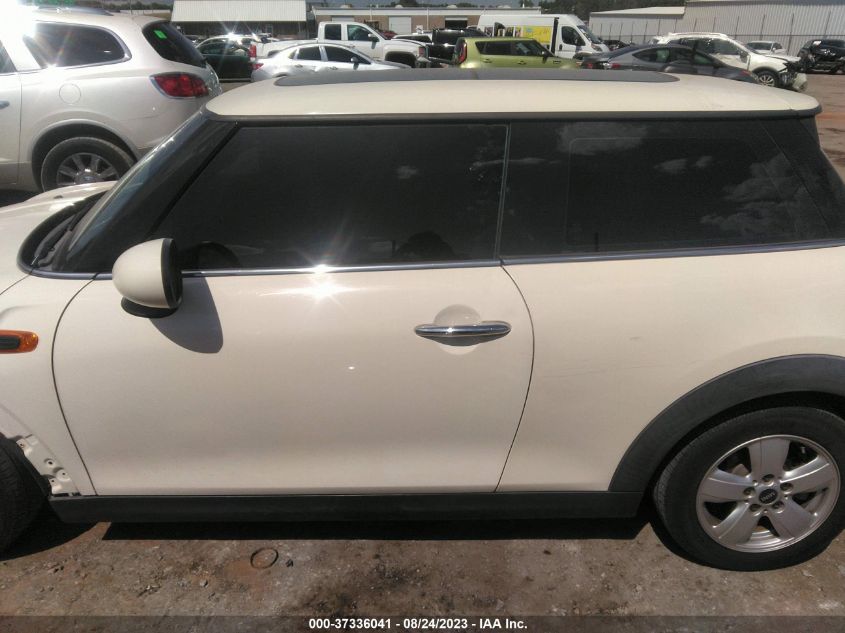 2017 MINI HARDTOP 2 DOOR COOPER WMWXP5C53H2D16541