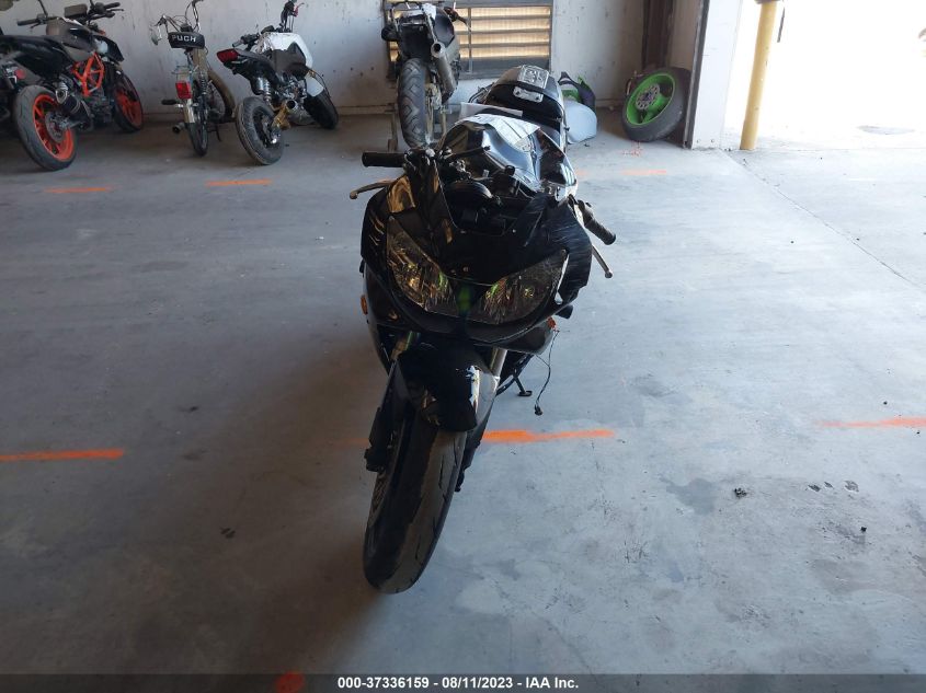 2001 HONDA CBR900 RR JH2SC441X1M100196