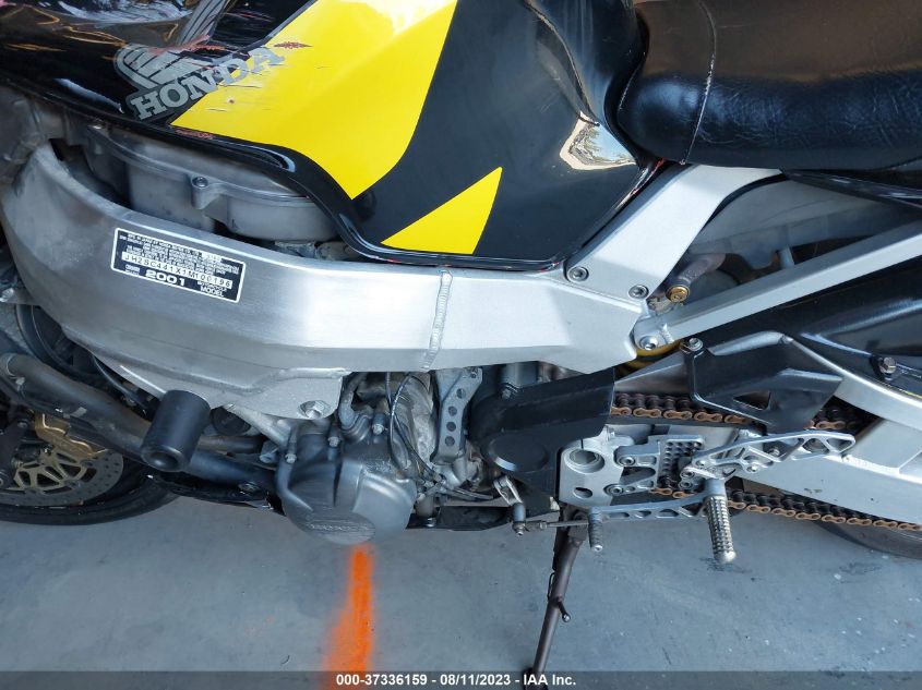 2001 HONDA CBR900 RR JH2SC441X1M100196
