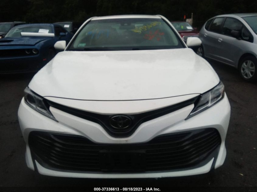 2018 TOYOTA CAMRY LE/SE/XLE/L - 4T1B11HK3JU039446