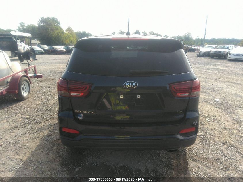 2019 KIA SORENTO LX V6 - 5XYPG4A57KG495371