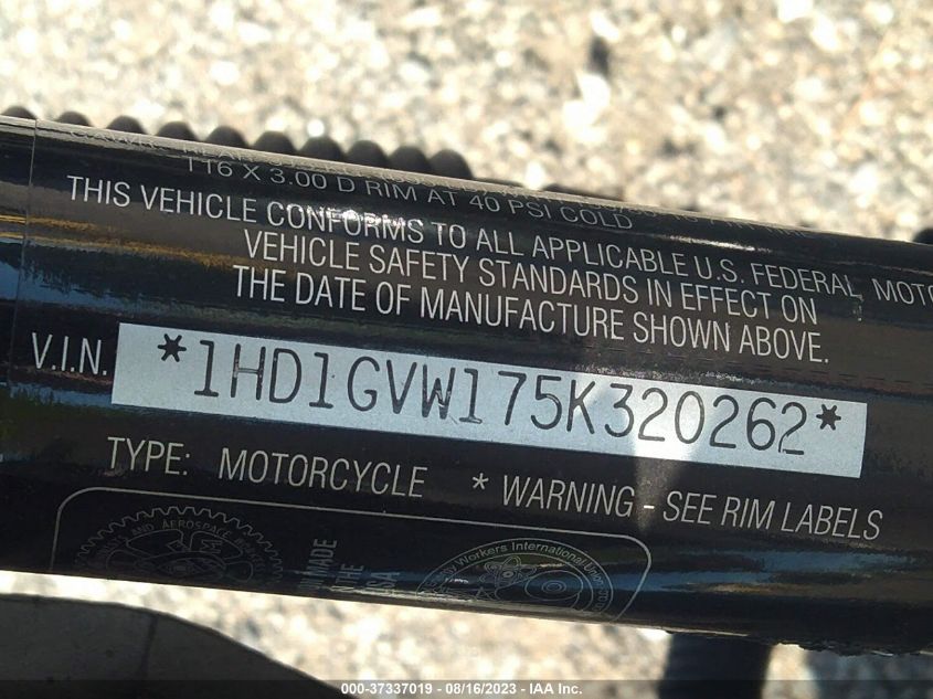 2005 HARLEY-DAVIDSON FXDCI - 1HD1GVW175K320262