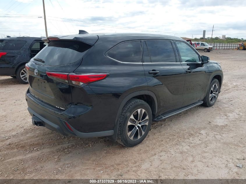 2020 TOYOTA HIGHLANDER XLE - 5TDHZRBH2LS039626