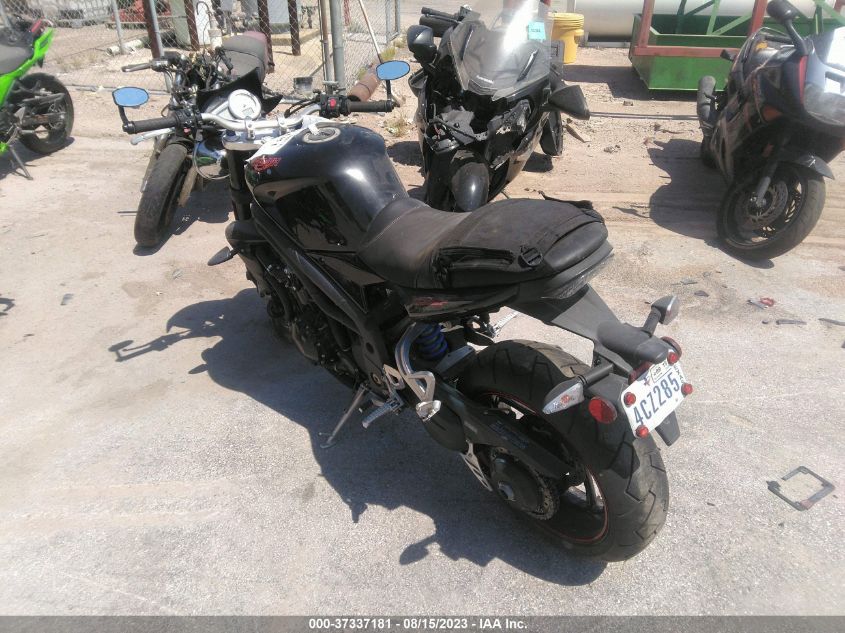 2010 TRIUMPH MOTORCYCLE SPEED TRIPLE SMT500PK2AJ411748