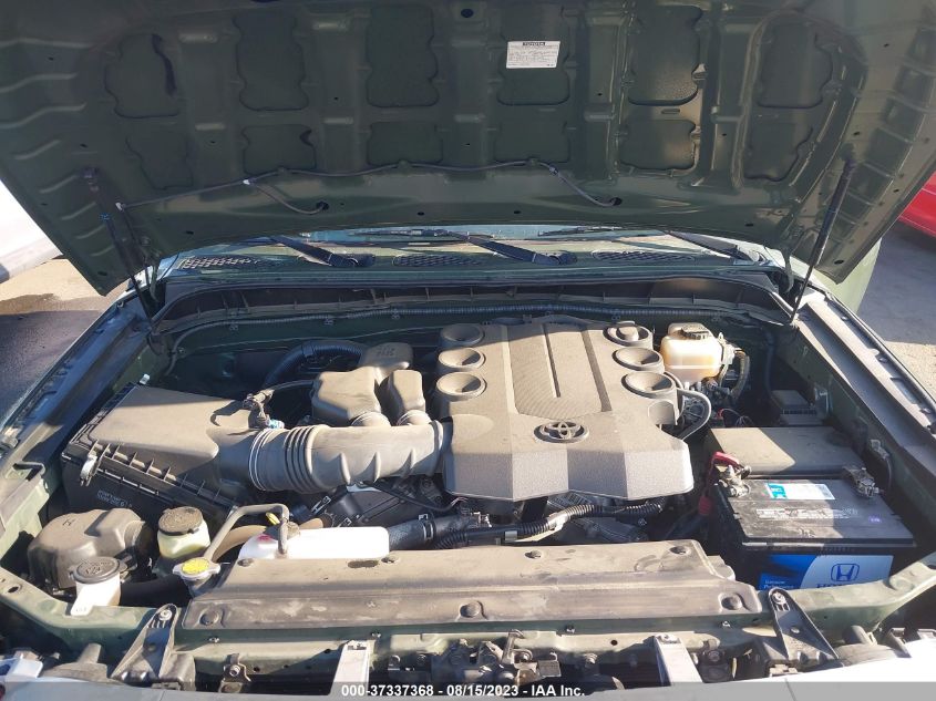 2014 TOYOTA FJ CRUISER JTEBU4BF8EK190059