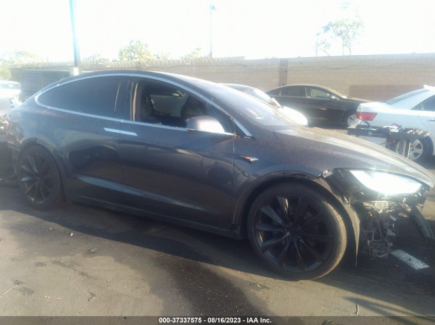 2020 TESLA MODEL X - 5YJXCBE29LF261662