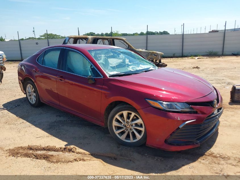 2021 TOYOTA CAMRY LE - 4T1C11AK6MU459947