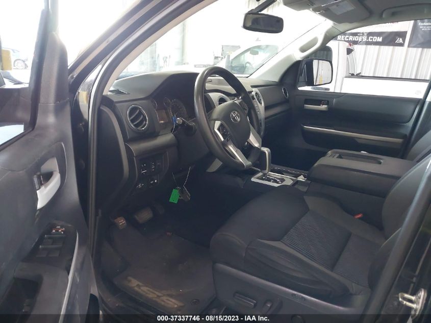 2015 TOYOTA TUNDRA 4WD TRUCK SR5/TRD PRO - 5TFDW5F15FX443788