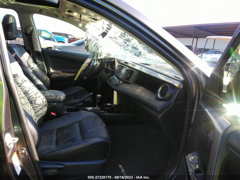 VIN JTMYFREV2JJ164047 2018 TOYOTA RAV4 LIMITED/PLATINUM
