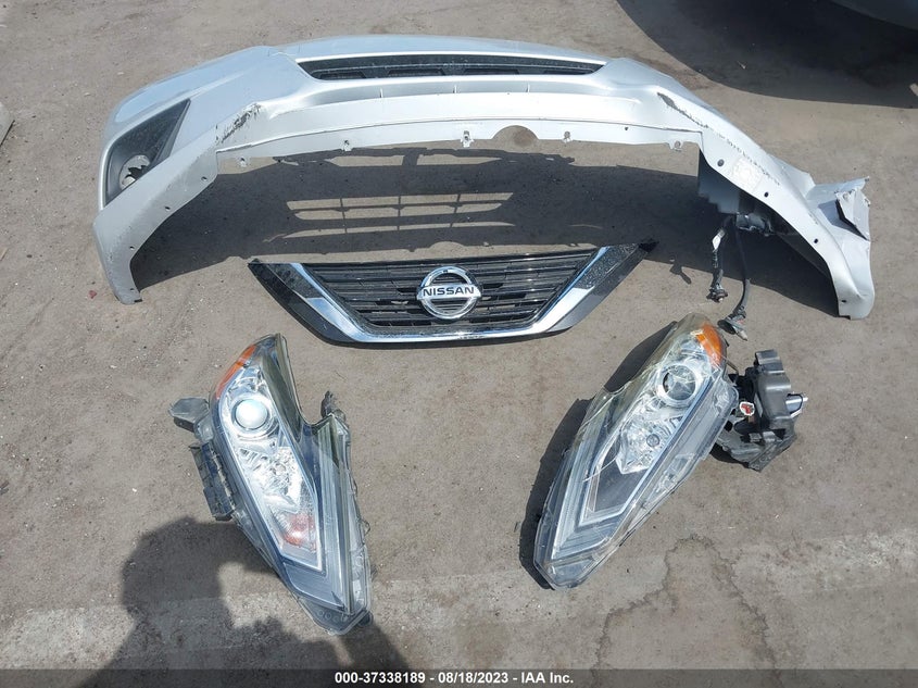 VIN 1N4AL3AP4JC211037 2018 NISSAN ALTIMA 2.5 SV