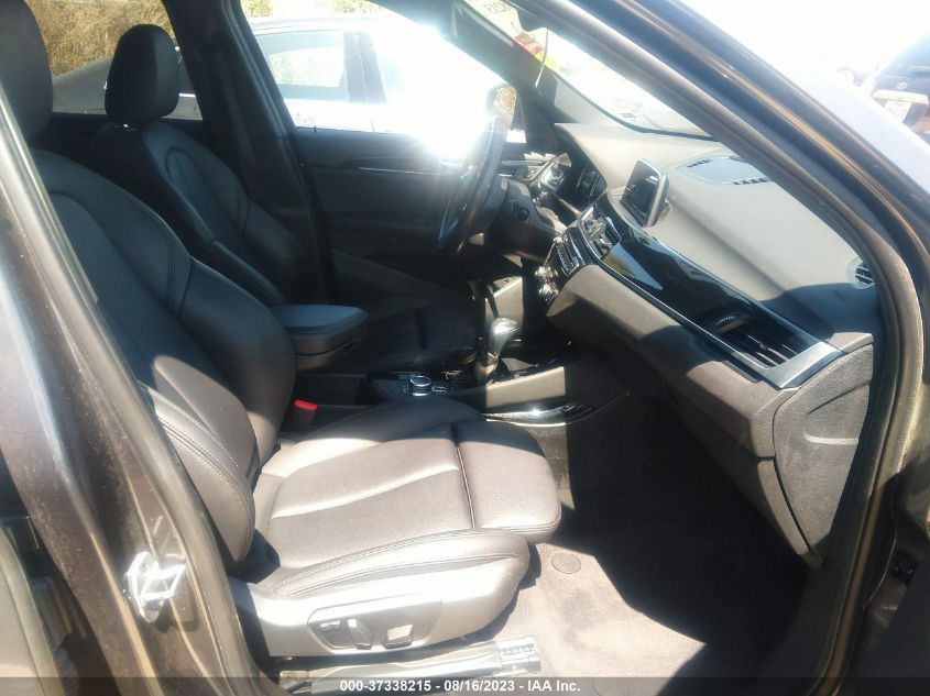 2018 BMW X1 XDRIVE28I - WBXHT3C31J5L31744