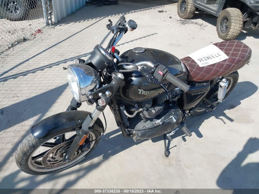 2011 TRIUMPH MOTORCYCLE BONNEVILLE SMT900K14BT490152