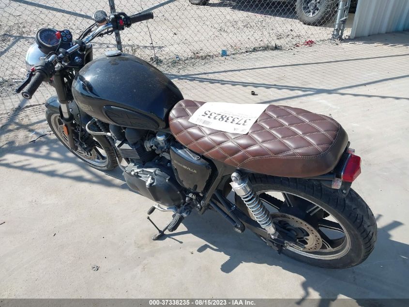 2011 TRIUMPH MOTORCYCLE BONNEVILLE SMT900K14BT490152