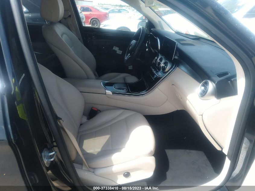 2020 MERCEDES-BENZ GLC - WDC0G8DB5LF750155
