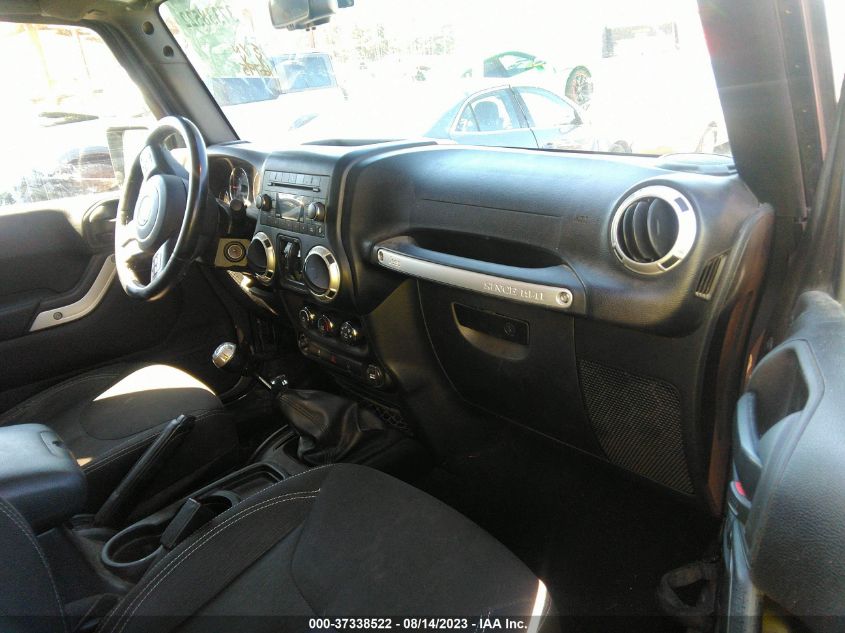 2017 JEEP WRANGLER UNLIMITED RUBICON - 1C4BJWFG0HL607765