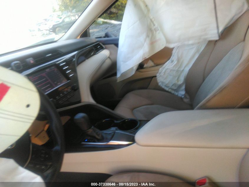 2019 TOYOTA CAMRY LE/SE/XLE/L - 4T1B11HK3KU773392