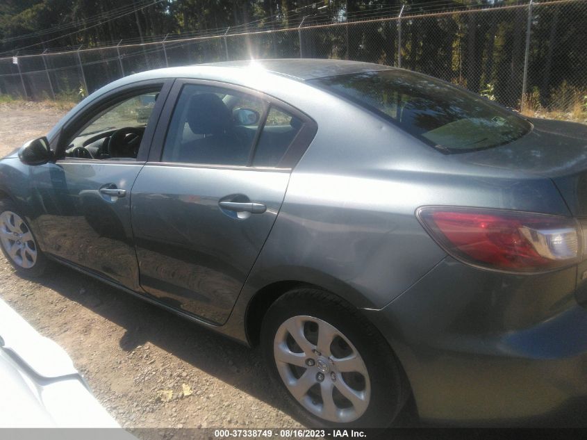 2013 MAZDA MAZDA3 I SV - JM1BL1TG9D1716765