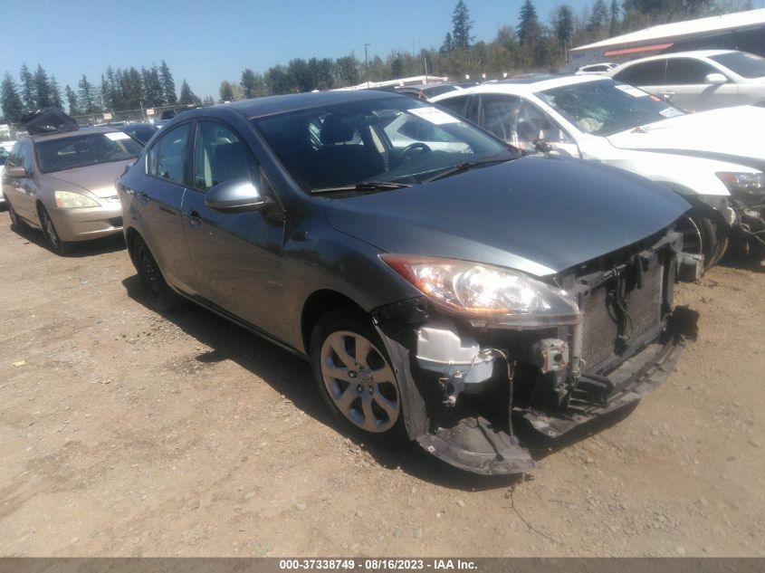 2013 MAZDA MAZDA3 I SV - JM1BL1TG9D1716765