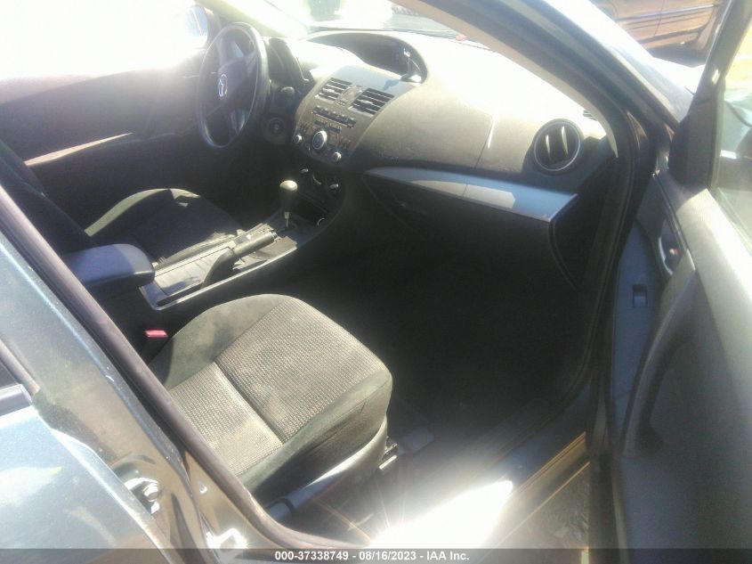 2013 MAZDA MAZDA3 I SV - JM1BL1TG9D1716765
