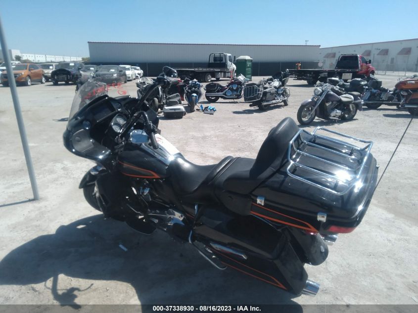 2022 HARLEY-DAVIDSON FLTRK - 1HD1K7F14NB657722