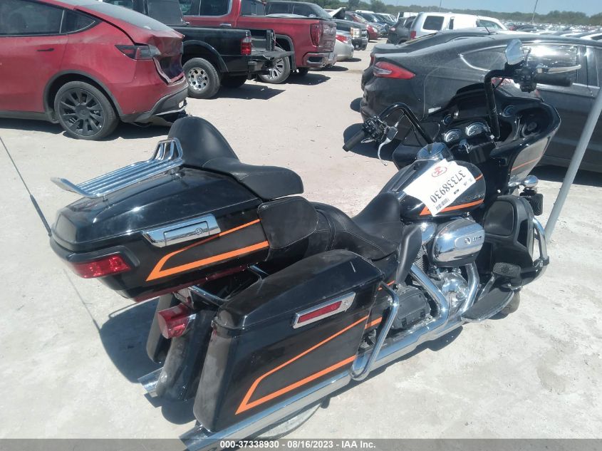 2022 HARLEY-DAVIDSON FLTRK - 1HD1K7F14NB657722