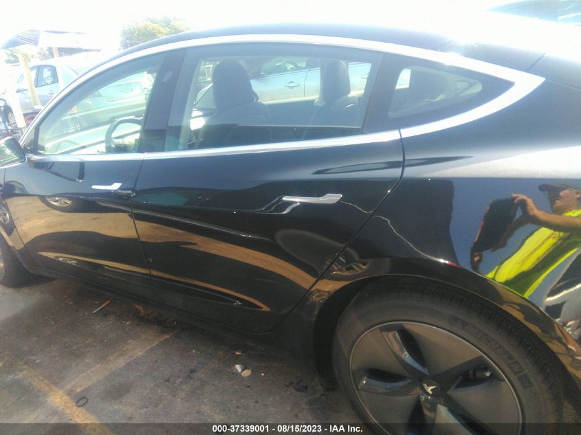 2018 TESLA MODEL 3 - 5YJ3E1EB9JF062952