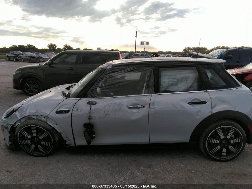 2023 MINI HARDTOP 4 DOOR COOPER S WMW53DK08P2T52773