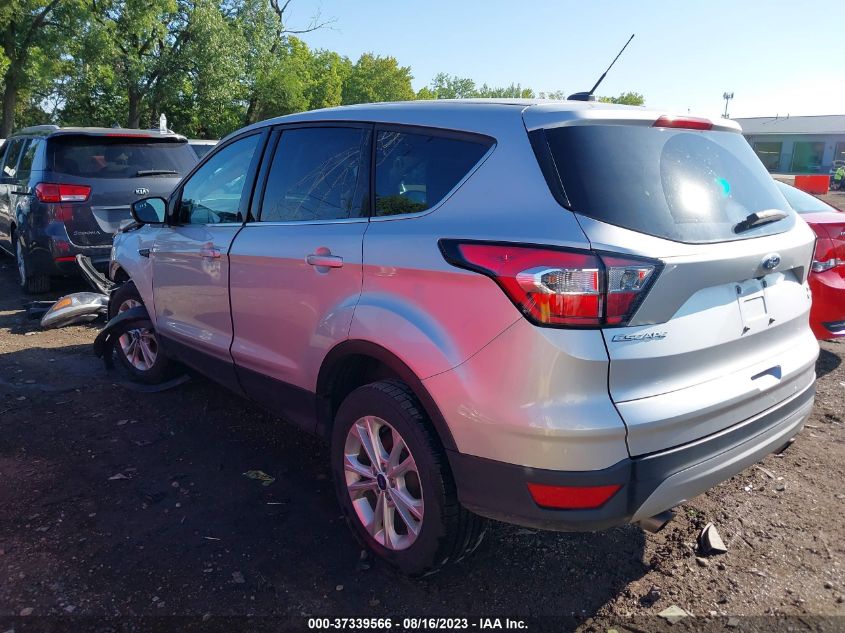 2017 FORD ESCAPE SE - 1FMCU9G91HUF06169