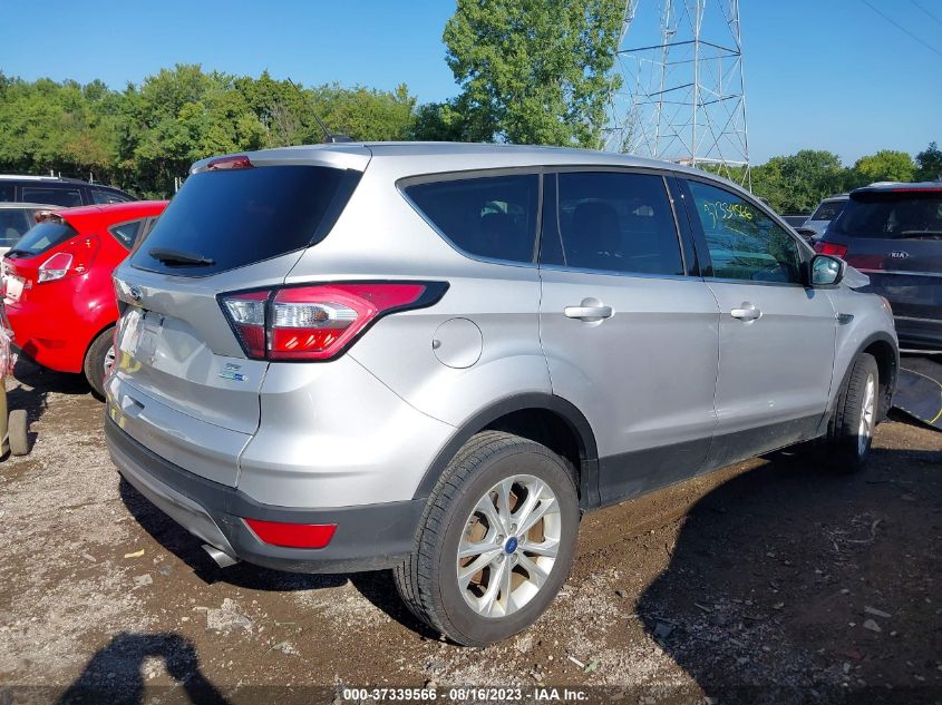 2017 FORD ESCAPE SE - 1FMCU9G91HUF06169