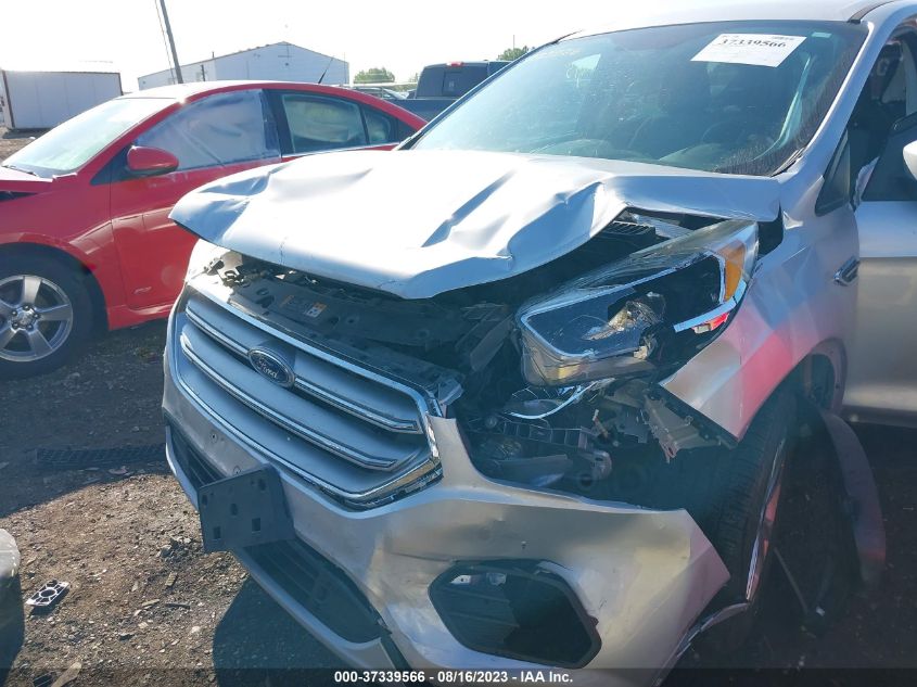 2017 FORD ESCAPE SE - 1FMCU9G91HUF06169