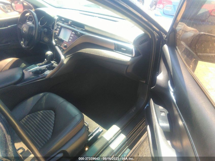 2018 TOYOTA CAMRY LE/SE/XLE/L - 4T1B11HK7JU628970