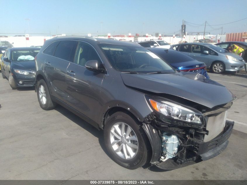 2017 KIA SORENTO LX V6 - 5XYPG4A50HG290631