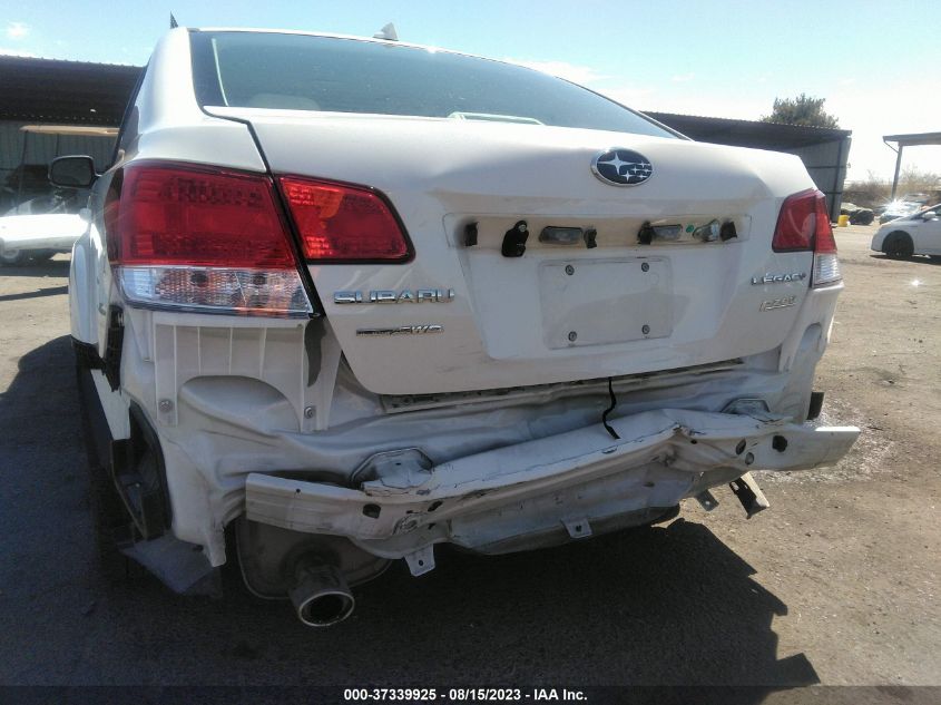 2014 SUBARU LEGACY 2.5I PREMIUM - 4S3BMBD64E3022581