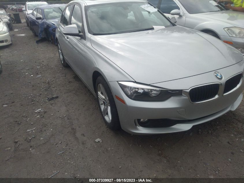 2015 BMW 3 SERIES 320I XDRIVE - WBA3C3G50FNS75092