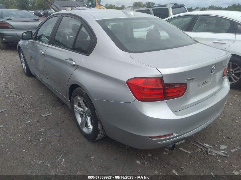 2015 BMW 3 SERIES 320I XDRIVE - WBA3C3G50FNS75092