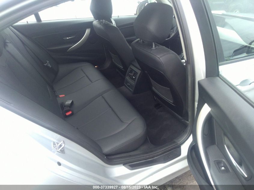 2015 BMW 3 SERIES 320I XDRIVE - WBA3C3G50FNS75092