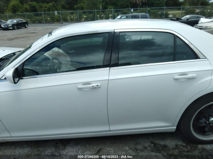 2014 CHRYSLER 300 S - 2C3CCABG1EH190144
