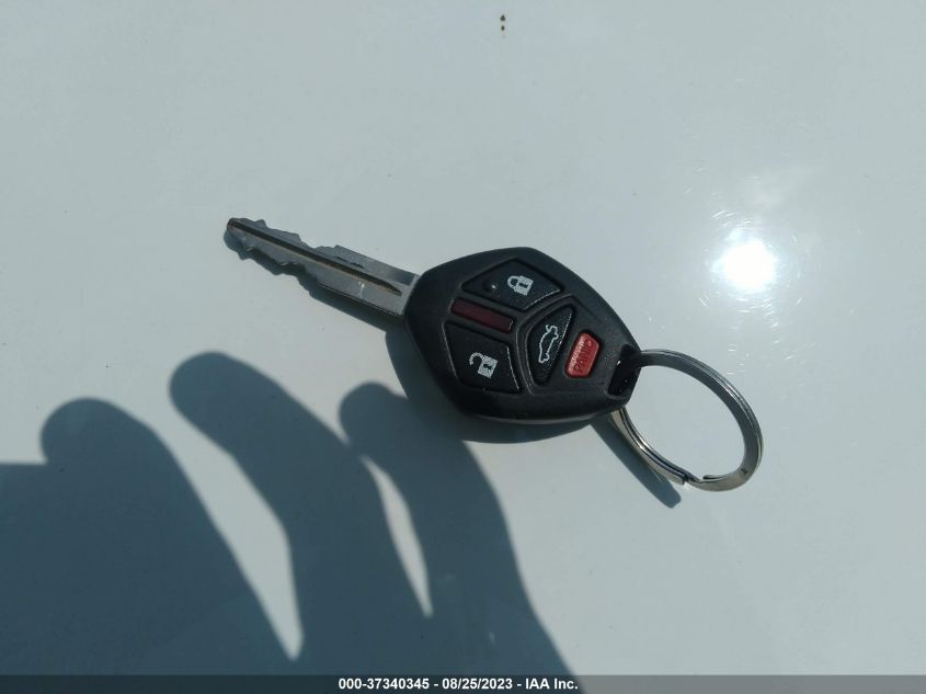 2015 MITSUBISHI LANCER ES - JA32U2FUXFU024504