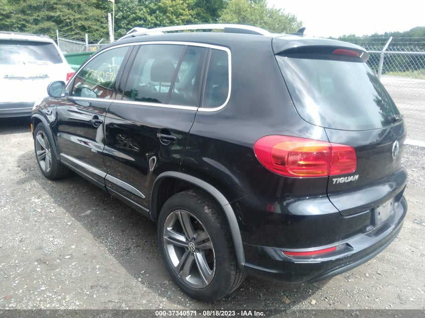 VIN WVGUV7AX5HK013264 2017 VOLKSWAGEN TIGUAN SPORT
