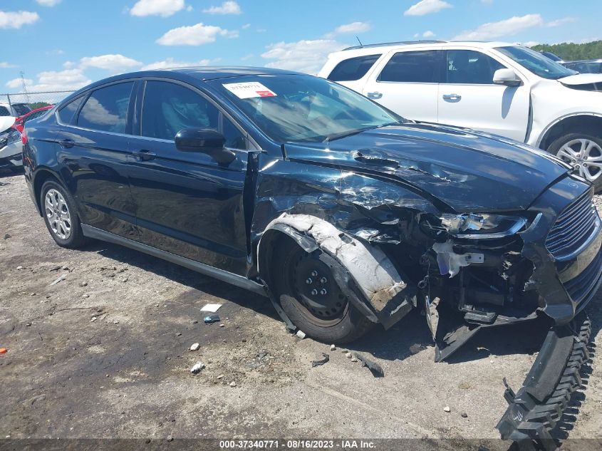 2014 FORD FUSION S - 3FA6P0G74ER296596