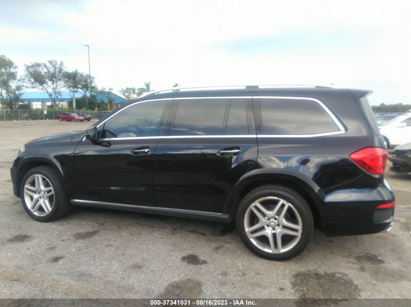 2015 MERCEDES-BENZ GL-CLASS GL 550 - 4JGDF7DE6FA492286